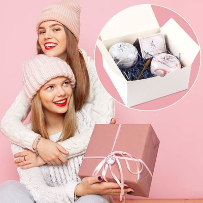 Περιεχόμενο συσκευασίας Λευκό 12 Pack 8x8x4 ίντσες τετραγωνικό χαρτί Γενέθλια Χορό δώρο κουτί με καπάκια